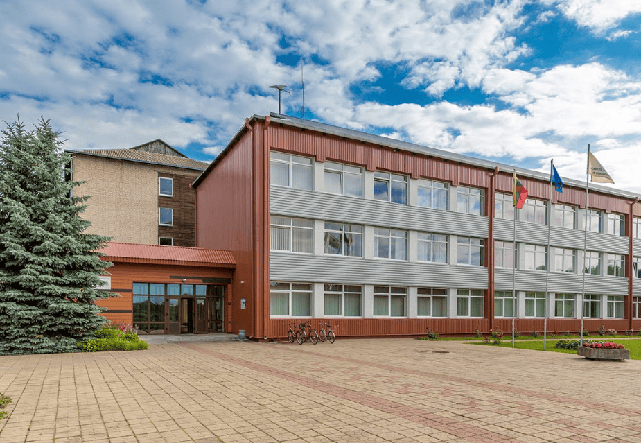 Įdiegta mokomoji restoranų klasė Alantos technologijos ir verslo mokykloje 1 Alantos mokykla