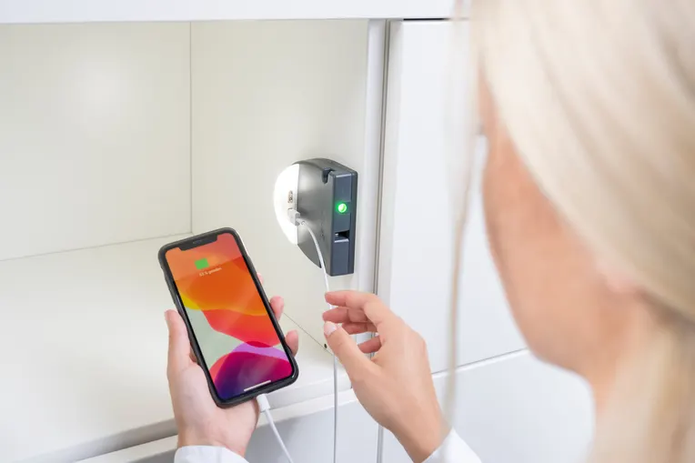 Elektroninės spynos 1 nSoft Electronic Locker smartphone charging NET.Lock GANTNER with model 01.477c5472